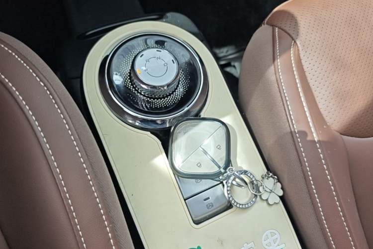 Used Wuling Bingo 2024 333 km Enjoyment Version Gear Lever