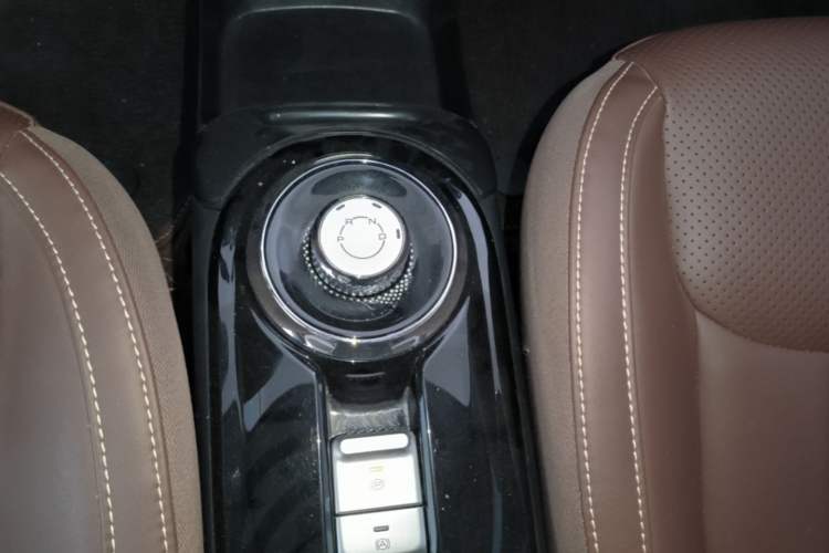 Used Wuling Bingo 2024 333 km Enjoyment Version Gear Lever