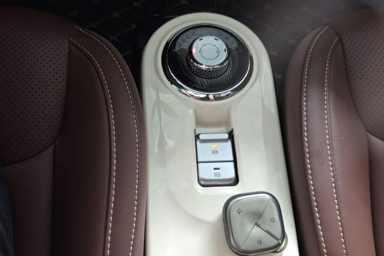 Used Wuling Bingo 2024 333 km Enjoyment Version Gear Lever