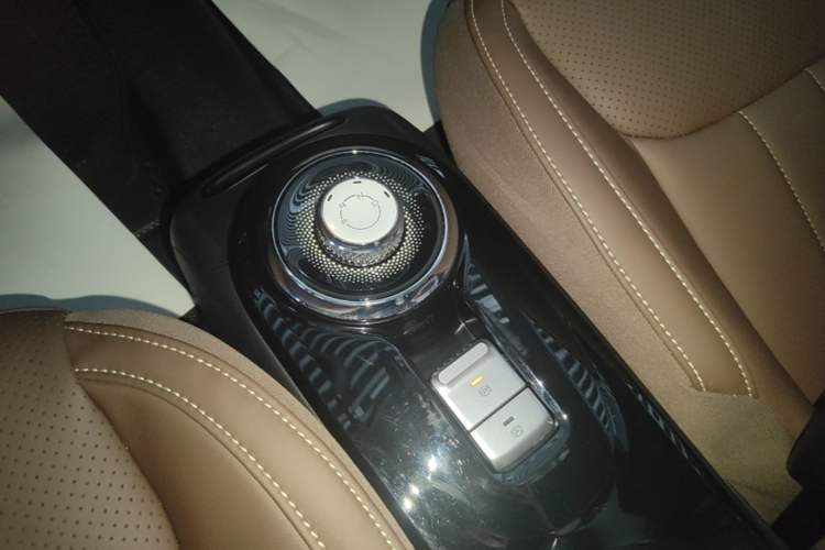 Used Wuling Bingo 2024 333 km Enjoyment Version Gear Lever