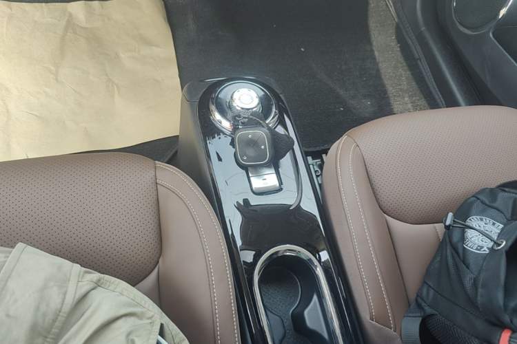 Used Wuling Bingo 2024 333 km Enjoyment Version Gear Lever