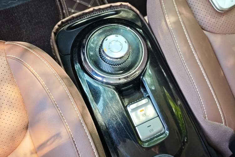 Used Wuling Bingo 2024 333 km Enjoyment Version Gear Lever