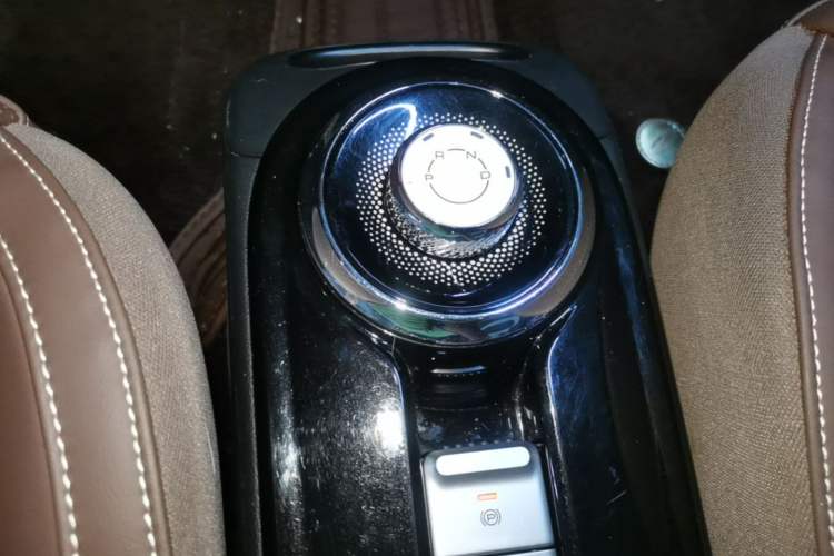 Used Wuling Bingo 2024 333 km Enjoyment Version Gear Lever