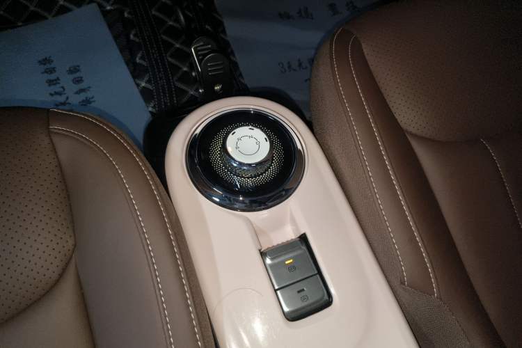 Used Wuling Bingo 2024 333 km Enjoyment Version Gear Lever