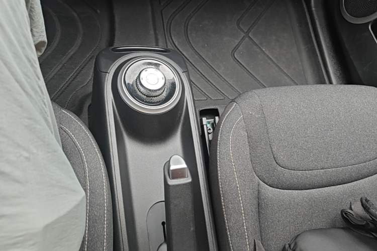 Used Wuling Bingo 2024 203km Light Edition Gear Lever