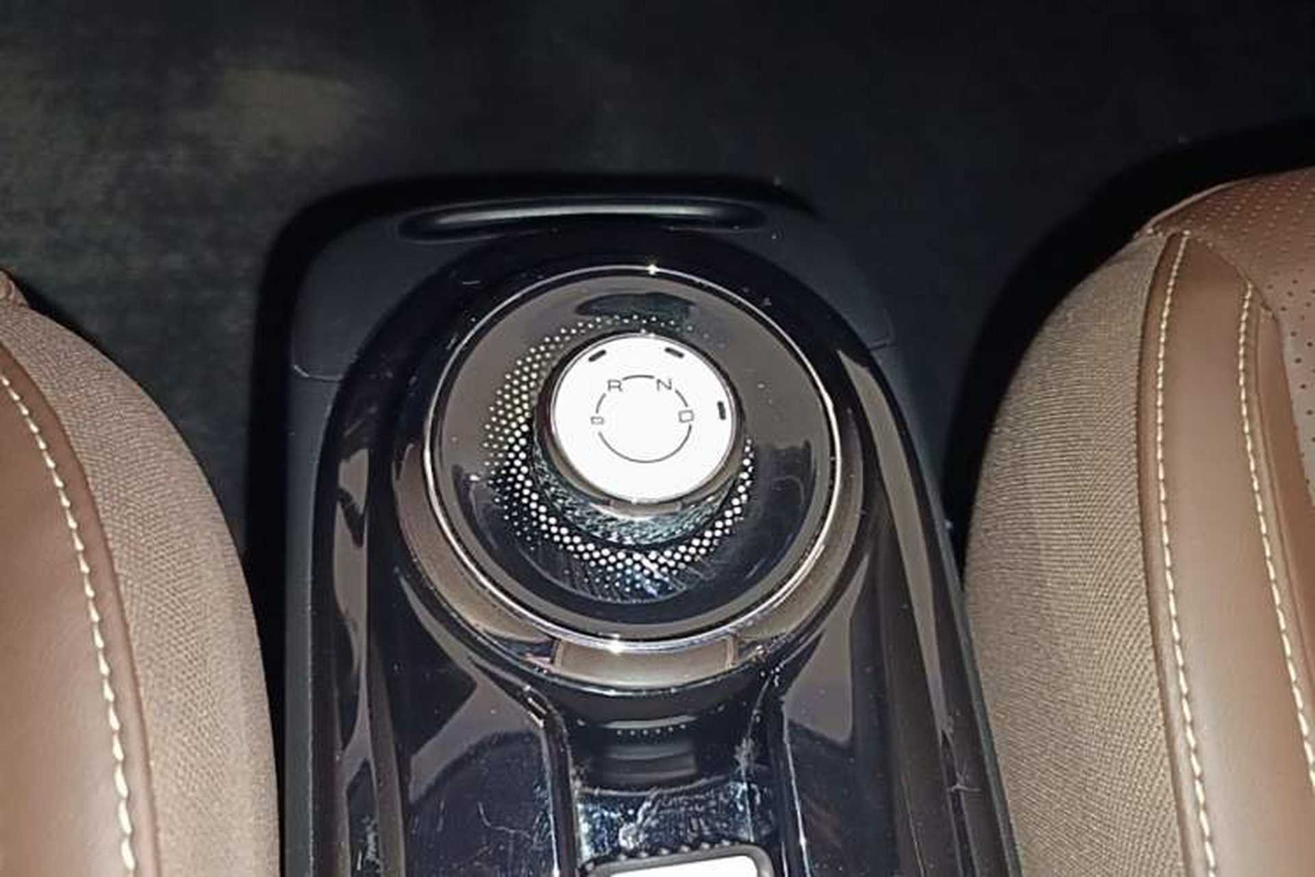 Used Wuling Bingo 2024 333 km Lingxi Connected Version Gear Lever