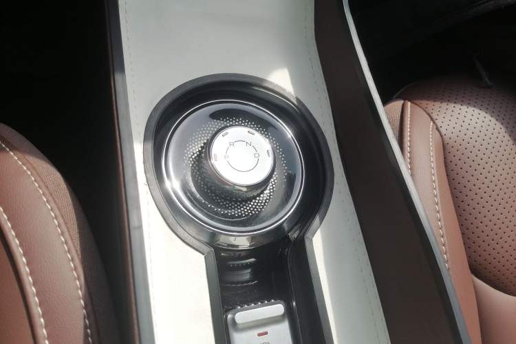 Used Wuling Bingo 2024 333 km Enjoyment Version Gear Lever