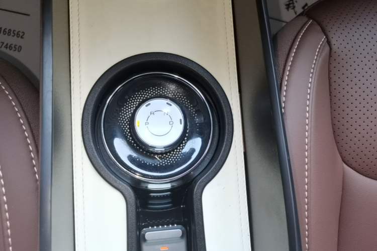 Used Wuling Bingo 2024 333 km Enjoyment Version Gear Lever