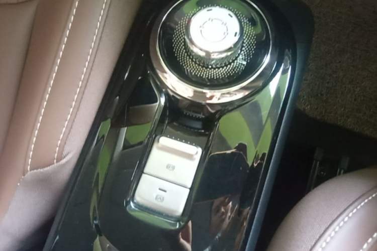 Used Wuling Bingo 2024 333 km Enjoyment Version Gear Lever