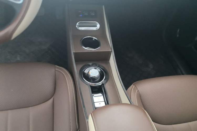 Used Wuling Bingo 2024 333 km Enjoyment Version Gear Lever