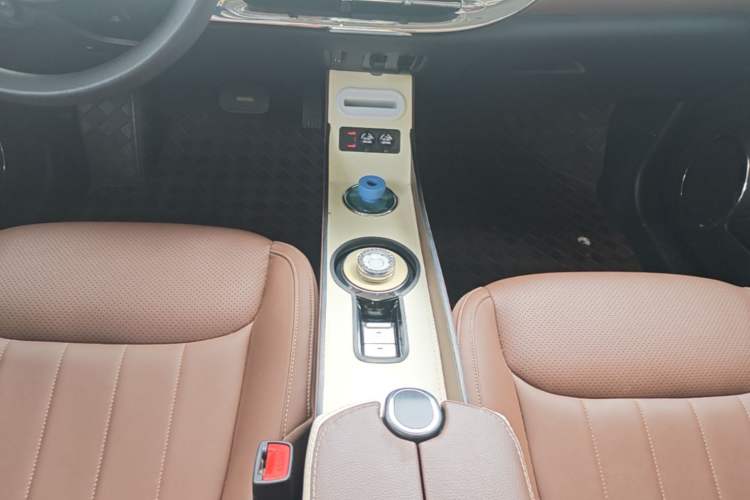 Used Wuling Bingo 2024 333 km Enjoyment Version Gear Lever