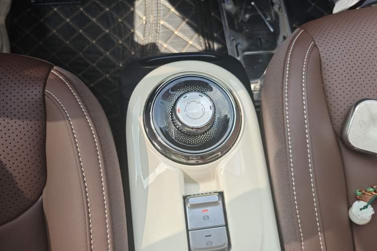 Used Wuling Bingo 2024 333 km Enjoyment Version Gear Lever