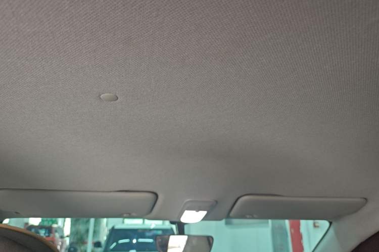 Used Wuling Bingo 2024 203km Light Edition Headliner