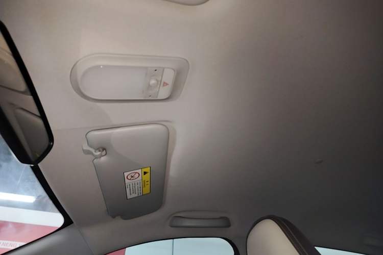 Used Wuling Bingo 2024 333 km Enjoyment Version Headliner
