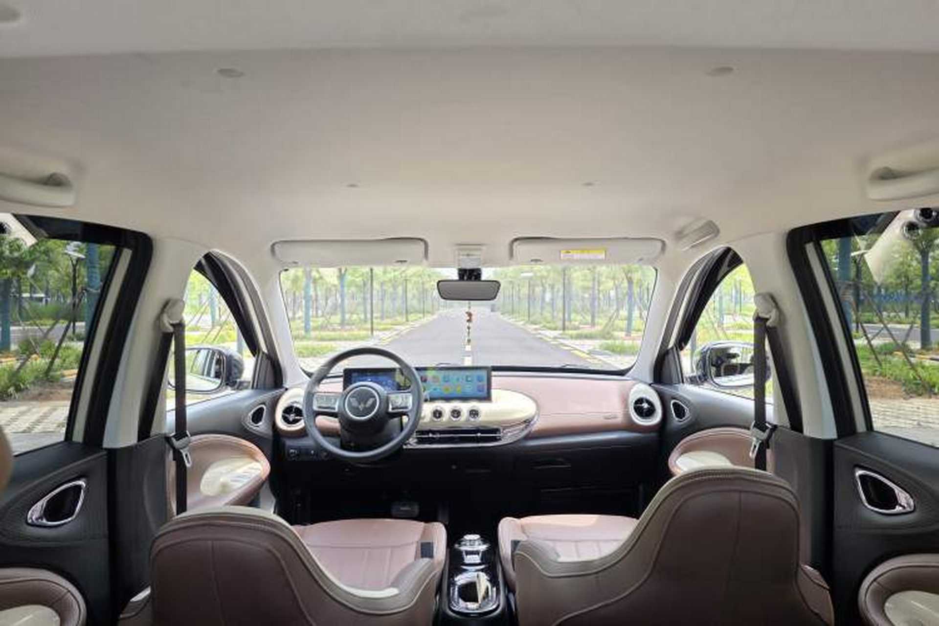 Used Wuling Bingo 2024 333 km Enjoyment Version Headliner