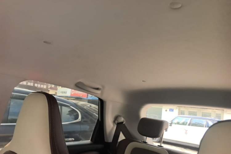 Used Wuling Bingo 2024 333 km Enjoyment Version Headliner