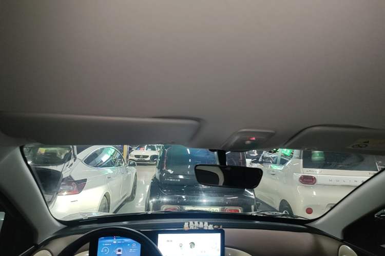Used Wuling Bingo 2024 333 km Enjoyment Version Headliner