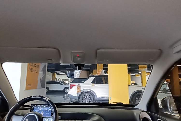 Used Wuling Bingo 2024 203km Light Edition Headliner