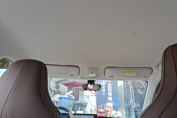 Used Wuling Bingo 2024 333 km Enjoyment Version Headliner