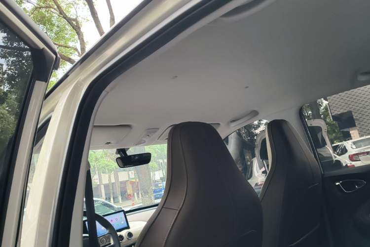 Used Wuling Bingo 2024 333 km Lingxi Connected Version Headliner