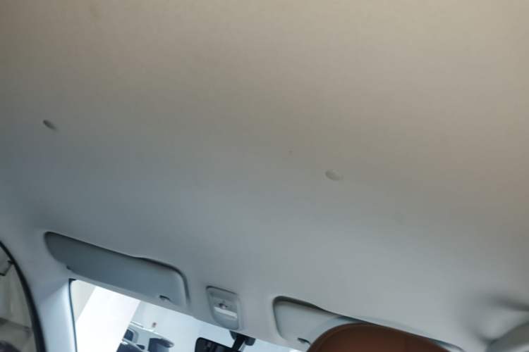 Used Wuling Bingo 2024 333 km Enjoyment Version Headliner