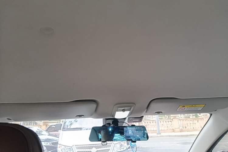 Used Wuling Bingo 2024 333 km Enjoyment Version Headliner