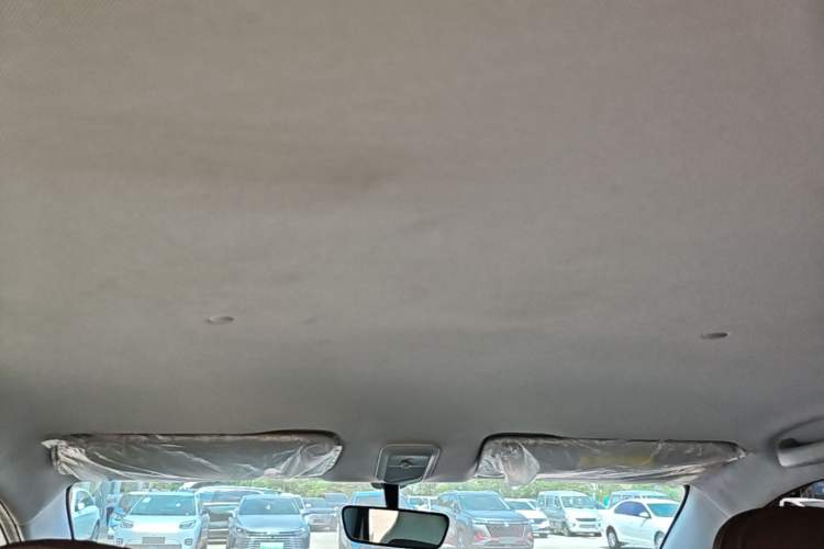 Used Wuling Bingo 2024 333 km Enjoyment Version Headliner