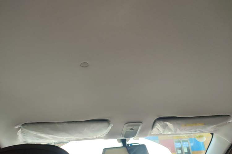 Used Wuling Bingo 2024 333 km Enjoyment Version Headliner