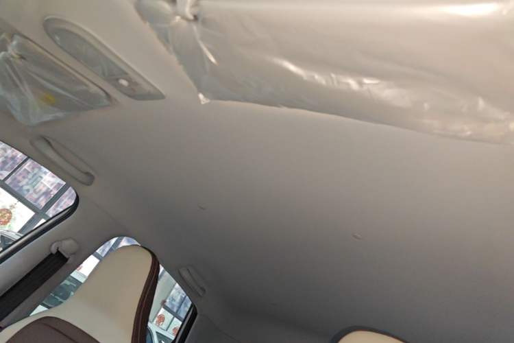 Used Wuling Bingo 2024 333 km Enjoyment Version Headliner