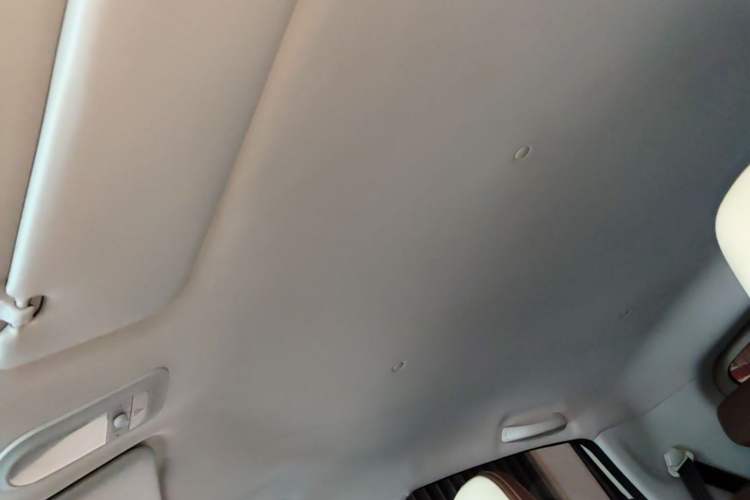 Used Wuling Bingo 2024 333 km Enjoyment Version Headliner