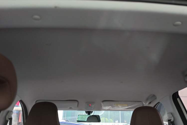 Used Wuling Bingo 2024 333 km Enjoyment Version Headliner