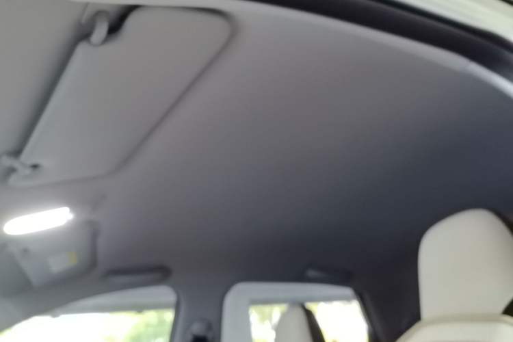 Used Wuling Bingo 2024 333 km Enjoyment Version Headliner