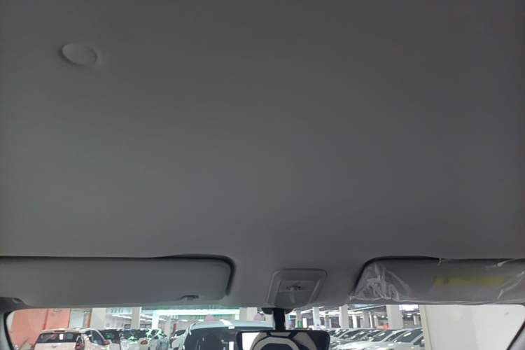 Used Wuling Bingo 2024 333 km Enjoyment Version Headliner