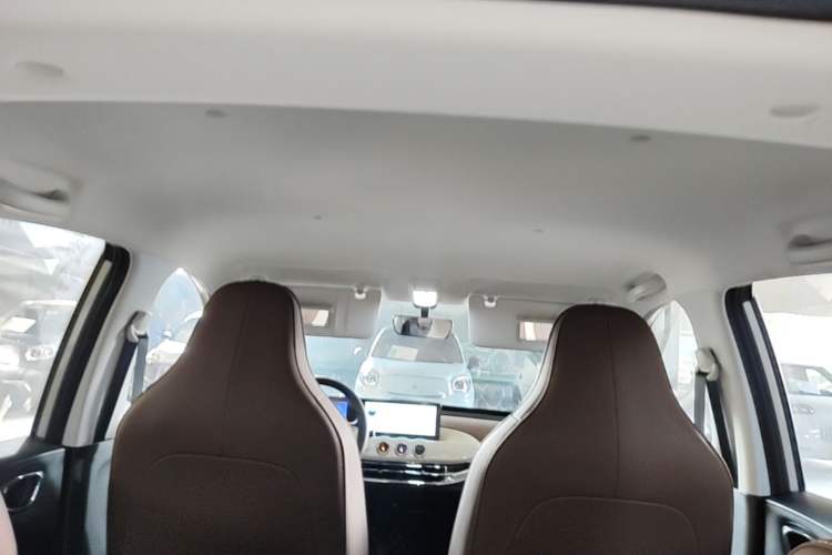 Used Wuling Bingo 2024 333 km Enjoyment Version Headliner