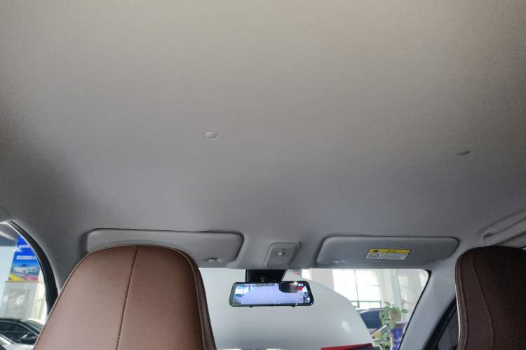 Used Wuling Bingo 2024 333 km Enjoyment Version Headliner