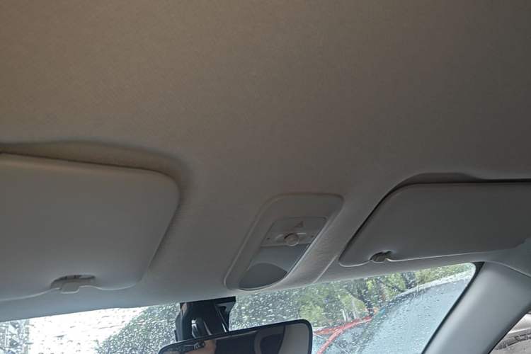 Used Wuling Bingo 2024 203km Light Edition Headliner