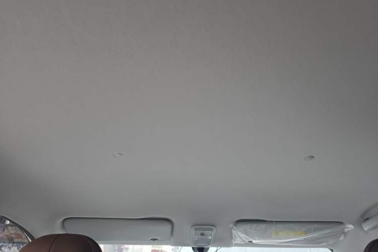 Used Wuling Bingo 2024 333 km Enjoyment Version Headliner