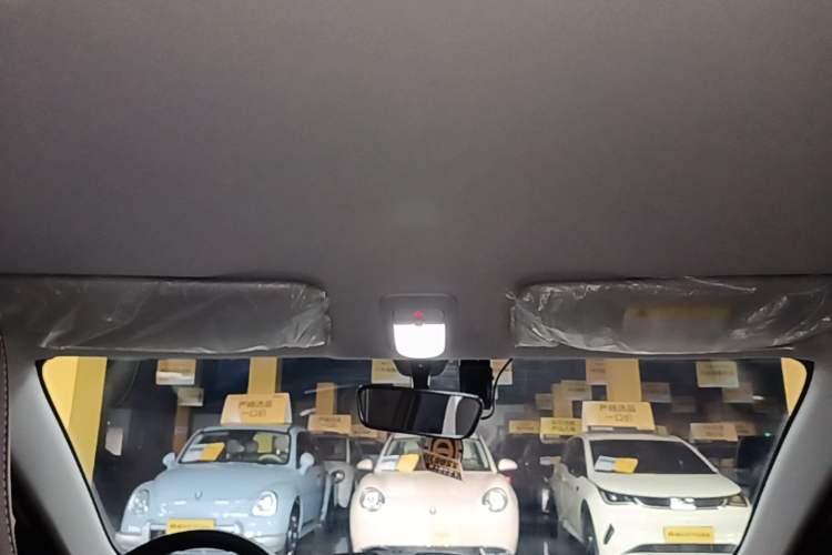 Used Wuling Bingo 2024 333 km Enjoyment Version Headliner