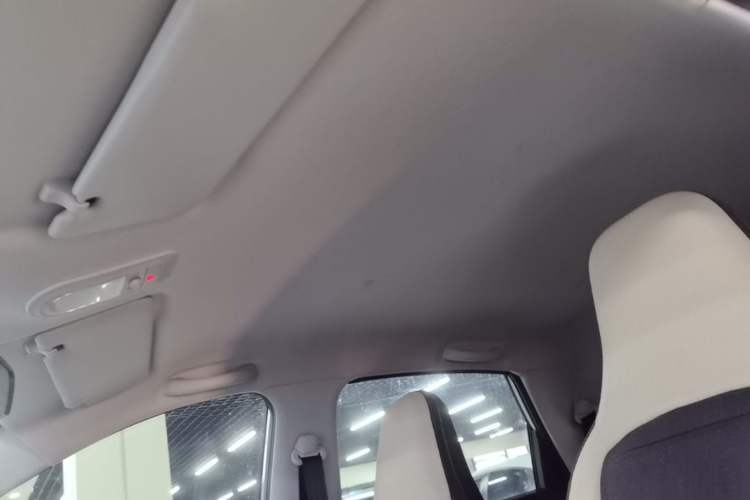 Used Wuling Bingo 2024 203km Light Edition Headliner