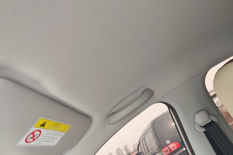 Used Wuling Bingo 2024 333 km Enjoyment Version Headliner