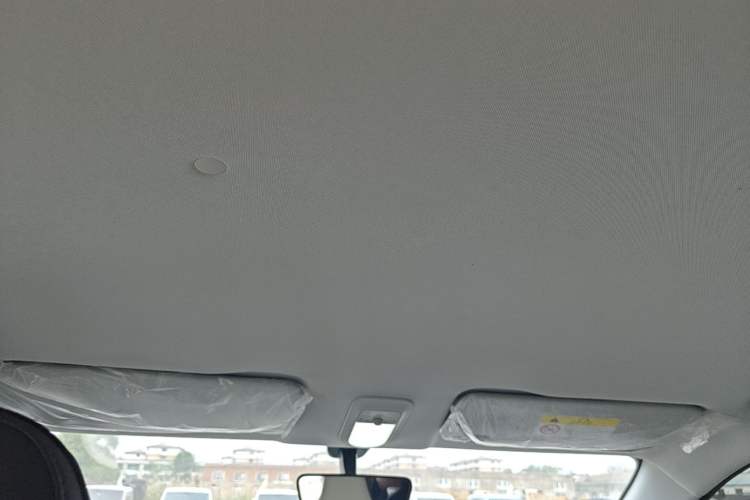 Used Wuling Bingo 2024 333 km Enjoyment Version Headliner