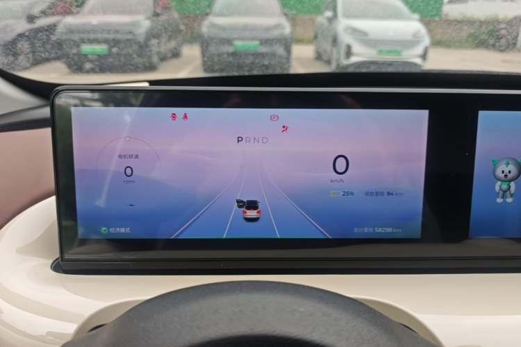 Used Wuling Bingo 2024 333 km Lingxi Connected Version Instrument Cluster