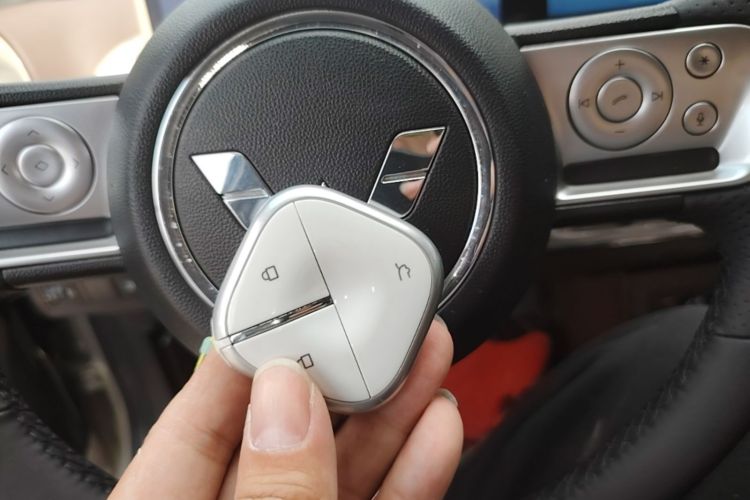 Used Wuling Bingo 2024 333 km Lingxi Connected Version Interior 1