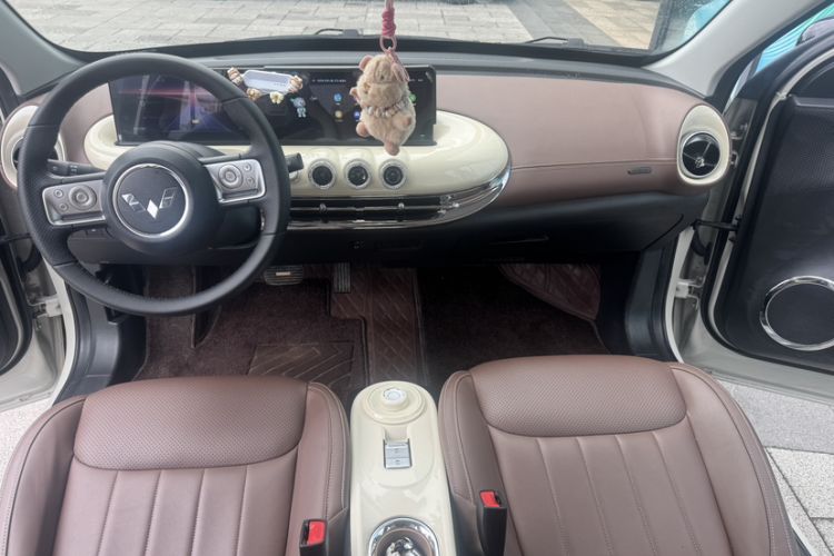 Used Wuling Bingo 2024 410 km Lingxi Deluxe Edition Interior 1