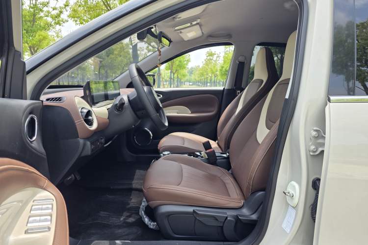 Used Wuling Bingo 2024 333 km Enjoyment Version Interior 1