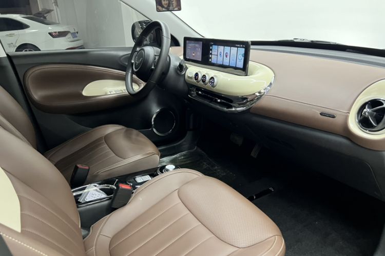 Used Wuling Bingo 2024 333 km Enjoyment Version Interior 1