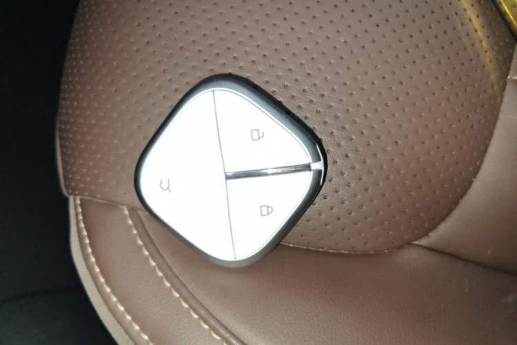 Used Wuling Bingo 2024 333 km Enjoyment Version Interior 1