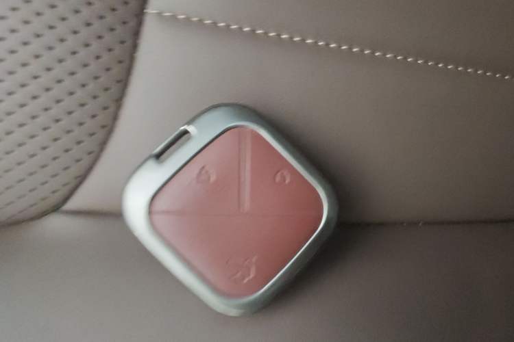 Used Wuling Bingo 2024 333 km Enjoyment Version Interior 1