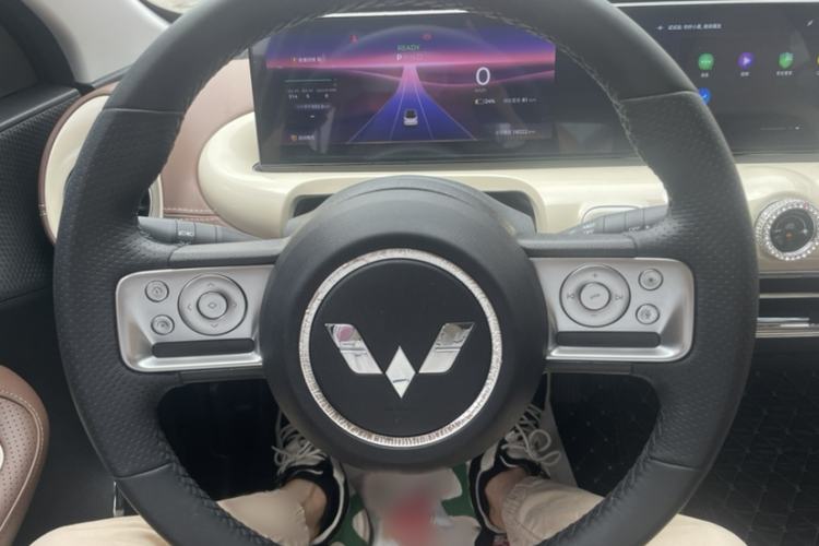 Used Wuling Bingo 2024 333 km Lingxi Connected Version Interior 1