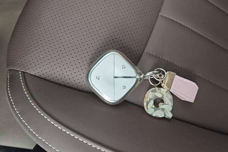 Used Wuling Bingo 2024 333 km Enjoyment Version Interior 1